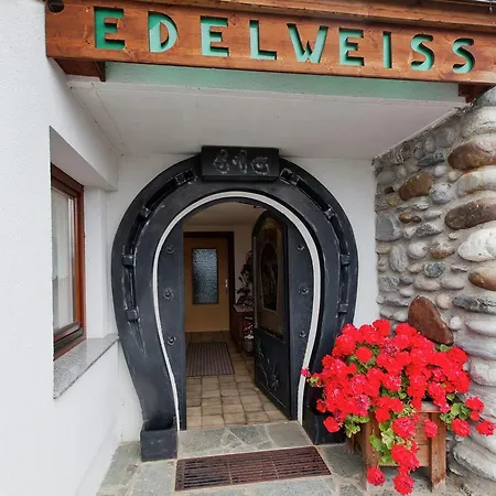 Edelweiss 1 Appartement *